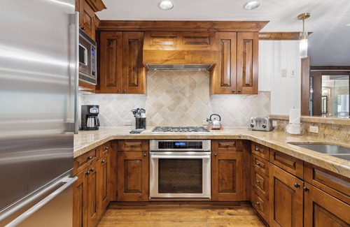 Downtown Condo | Aspen Mountain Residences [Formerly Hyatt Grand Aspen] at Owner Direct Rates