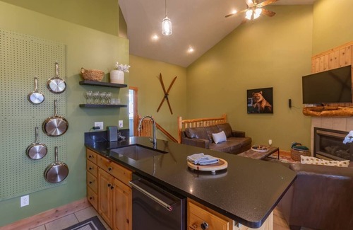 Driggs House | Aspen Retreat Near Targhee - Hikes & Wildlife Views.