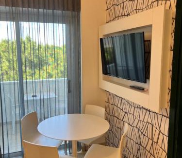 Marina Centro Hotel | Astoria Suite Hotel