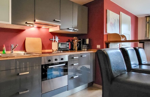 Buelow Apartment | At Haussee, this beautiful vacation apartment in a traditional thatched house welcomes you.