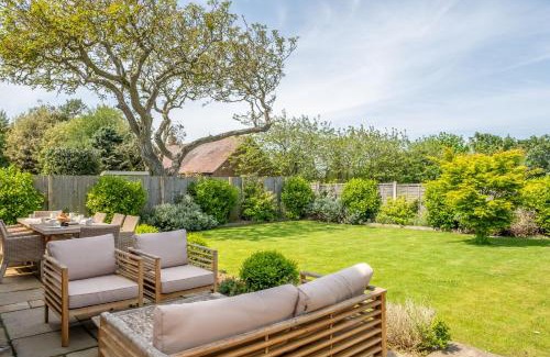 Thornham House | At Monterey 6