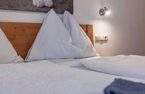 Seelach Other | Double room with extra bed - Short Stay - Bauernhof Hofmayer