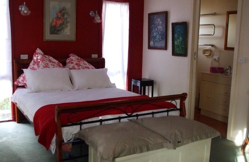 Torquay Bed & Breakfast | At the Gallery