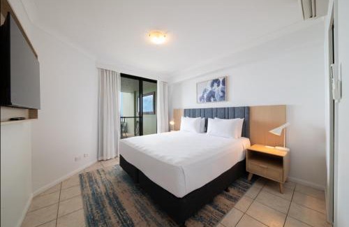 Airlie Beach Resort | at Water's Edge Resort