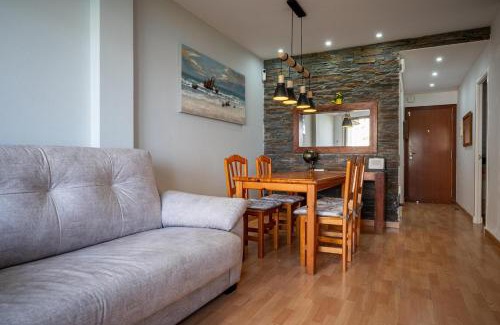 Creixell Apartment | AT156 Pool, Airco, 5 min from the beach