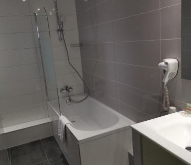 Annemasse Hotel | Atalante