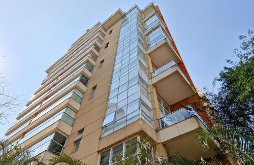 Cerqueira Cesar Apartment | Atelier Bela Cintra
