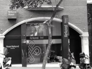 Sant Gervasi Hotel | Atenea Rekord Suites Barcelona