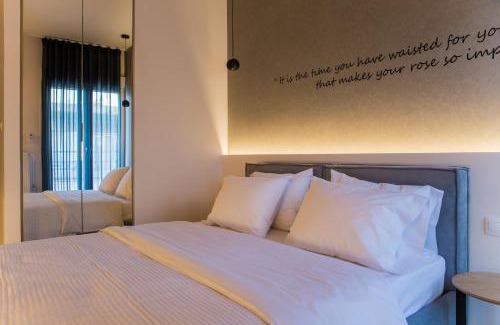 Petralona Apartment | Athens Life
