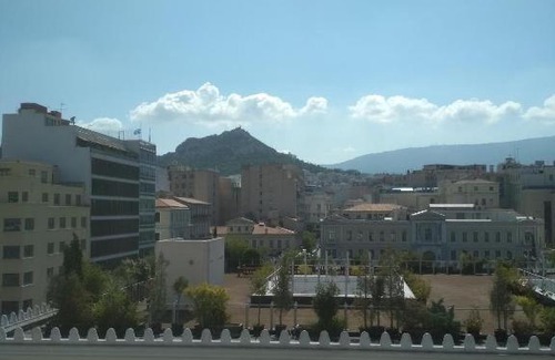 Psirri Apartment | Athens Town Hall Art Loft