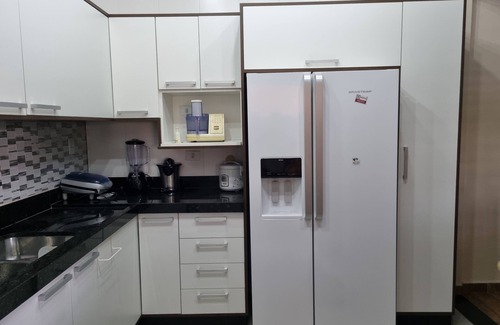 Chacaras Fernao Dias House | Atibaia farmhouse with pool and games tables near the center