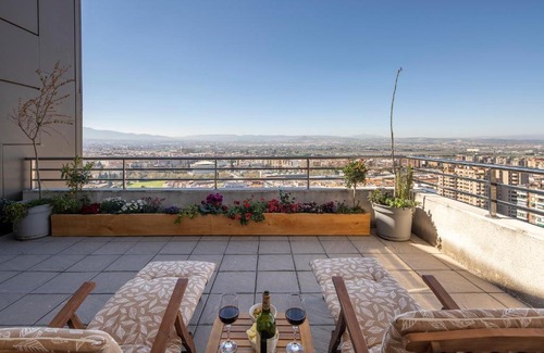 Plaza de Toros-Doctores-San Lazaro Apartment | Atico Top Granada, Penthouse, 18-19th floor, City Centre, Views, Terrace, Free Parking