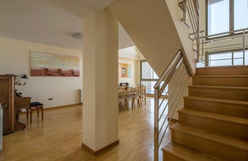 Plaza de Toros-Doctores-San Lazaro Apartment | Atico Top Granada, Penthouse, 18-19th floor, City Centre, Views, Terrace, Free Parking