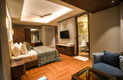 Greater Noida Bed & Breakfast | Atithi House