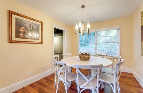 Windwood House | Atlanta Abode w/Yard in a Tranquil Setting!