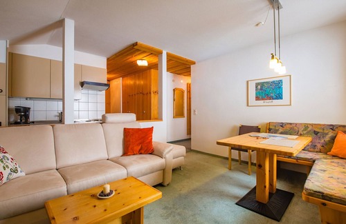 Ravaisch Apartment | Atlantis-Appartements by Interhome