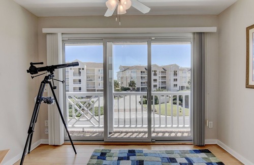 Shell Island House | Atlantis-Wonderful sound front home on the North End of Wrightsville Beach