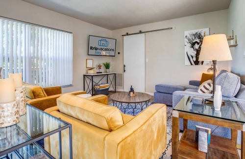 Big Coppitt Key House | Atreo: Your Updated Canal Home with Interior Courtyard, Dockage & Dog-Friendly on Big Coppitt Key!
