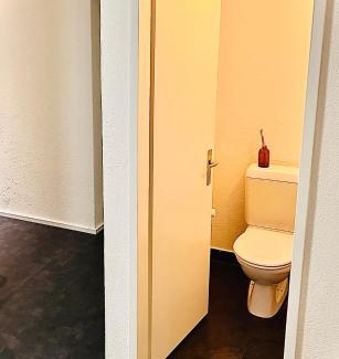 Uetliberg House | Atriumshaus 15 Minuten von Zürich mit Parking und Garten ideal für Familien und Paare mit Hunden