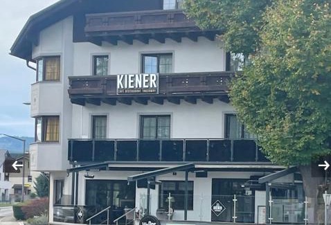 Sankt Georgen im Attergau Hotel | Attergau Rooms - Self Check-In