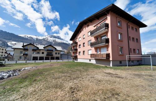Celerina-Schlarigna Apartment | Attic Chesa Charots - Celerina