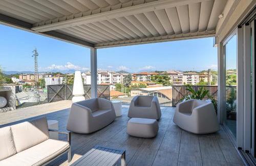 Vicenza Apartment | [Attico di Design] a 5 min da Centro e Fiera