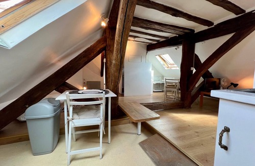 Saint-Merri Apartment | ATYPICAL AND CHARMING MARSH LOFT STUDIO FOR 2 PEOPLE