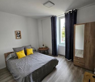 Angouleme Apartment | Au deux enfants
