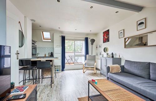 Courseulles-sur-Mer Apartment | Au Jardin de Mel - Appt à moins d'1 km de la plage