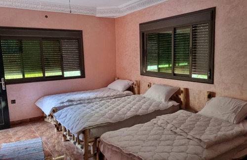 Sti Fadma House | auberge gite de jeunesse les Cascades