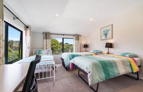 Greenlane - Ellerslie House | Auckland Cornwall Park Home