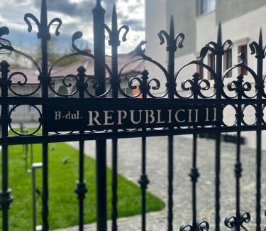 Piatra Neamt Apartment | Augsburg Apart