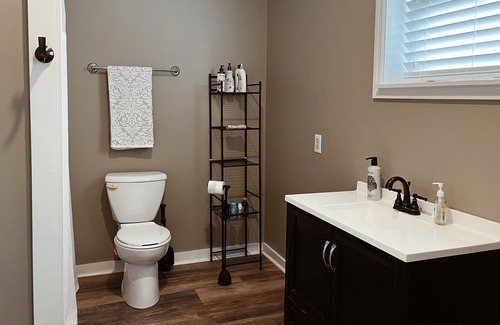 Gilbertsville Cabin | August only book 2 nights get 3rd discounted 50% or book 3 get 4th free!!