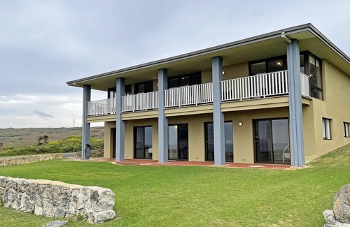 Augusta House | Augusta Beachfront Holiday Home - watch the whales go past or over the road for a swim - Augusta Beachfront Holiday Home