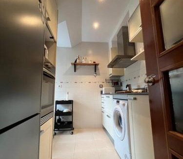 Centro y casco historico Apartment | Aura Oviedo,Atico con garaje,604C
