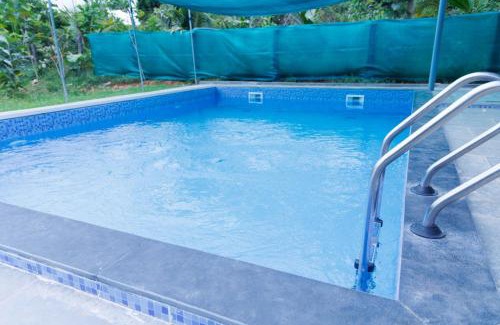 Bommayapalayam Hotel | Auro Ocean View Residency