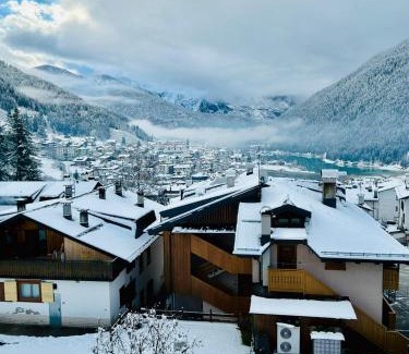 Auronzo di Cadore Apartment | Auronzo - Appartamento centrale vista mozzafiato con garage