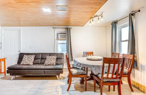Delmar Parkway House | Aurora Abode 7 Mi to Dtwn Denver!