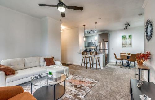 McNeil Apartment | Austin Exquisite 1BR Apt with pool