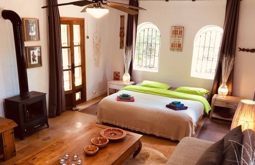 Santa Eulalia del Rio Cottage | Authentic Ibicencan country cottage in the middle of the countryside and forest.