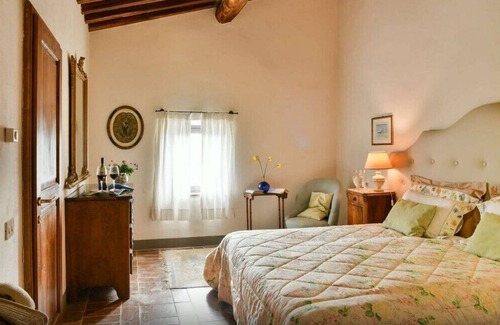 Poggiarello Villa | Authentic and Exclusive Tuscan Villa for an Idyllic Vacation in Chianti