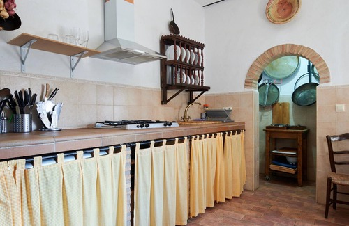 Fuente la Lancha House | Authentic cottage with pool for a relaxing vacation in the countryside.