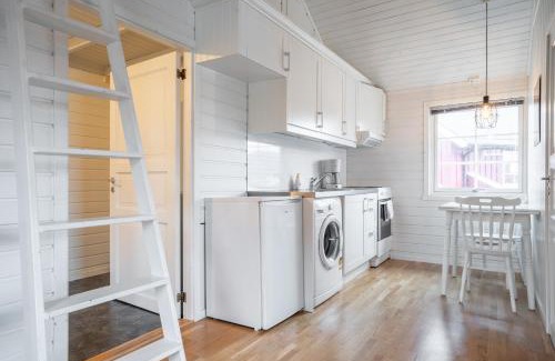 Stamsund House | Authentic Cozy Rorbu