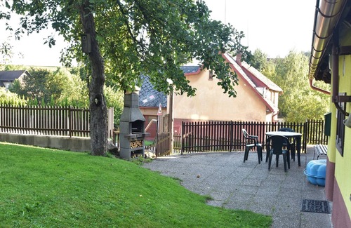 Rtyne v Podkrkonosi House | Authentic holiday home with garden near Trutnov