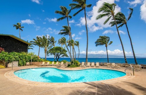 Napili Villa | Authentic Hawaii Adventure! 2 Relaxing Units, Pool, Near Whalers Village