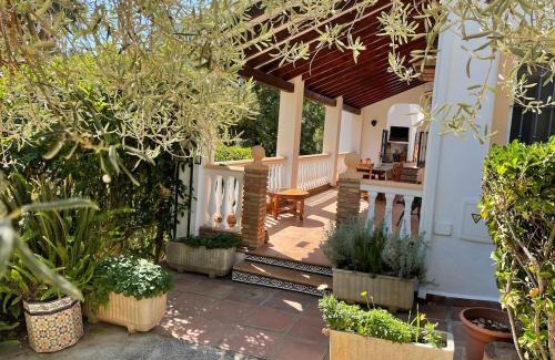 Almogia Villa | Authentic Luxury Villa in Oasis with Pool close to Malaga