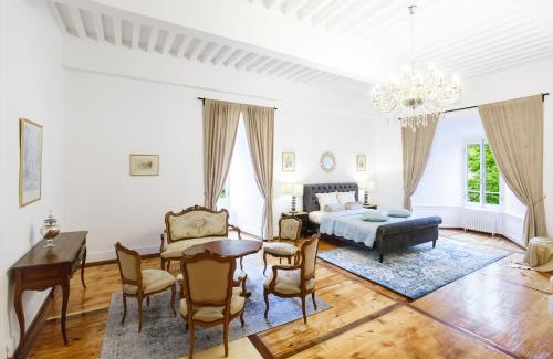Montreux Apartment | Authentic Middle Ages apartment in the Castle
