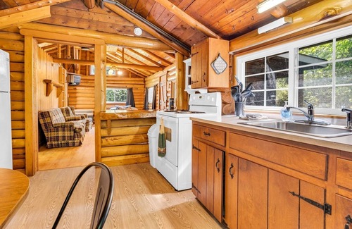 Sunday River Area Cabin | Authentic ski cabin