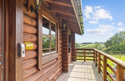 Highampton Cabin | Authentic timber lodge located in Devon's heart at the edge of glorious Dartmoor