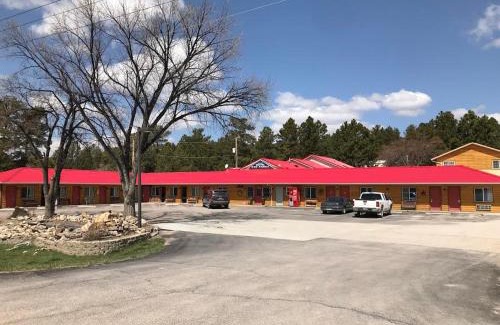 Newcastle Hotel | Auto Inn Motel & RV Park